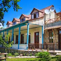 Toon Armeni Guest House